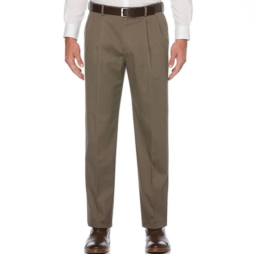Savane Stretch Ultimate Performance Pleated Brown Chino Pants Men’s 34W 32L